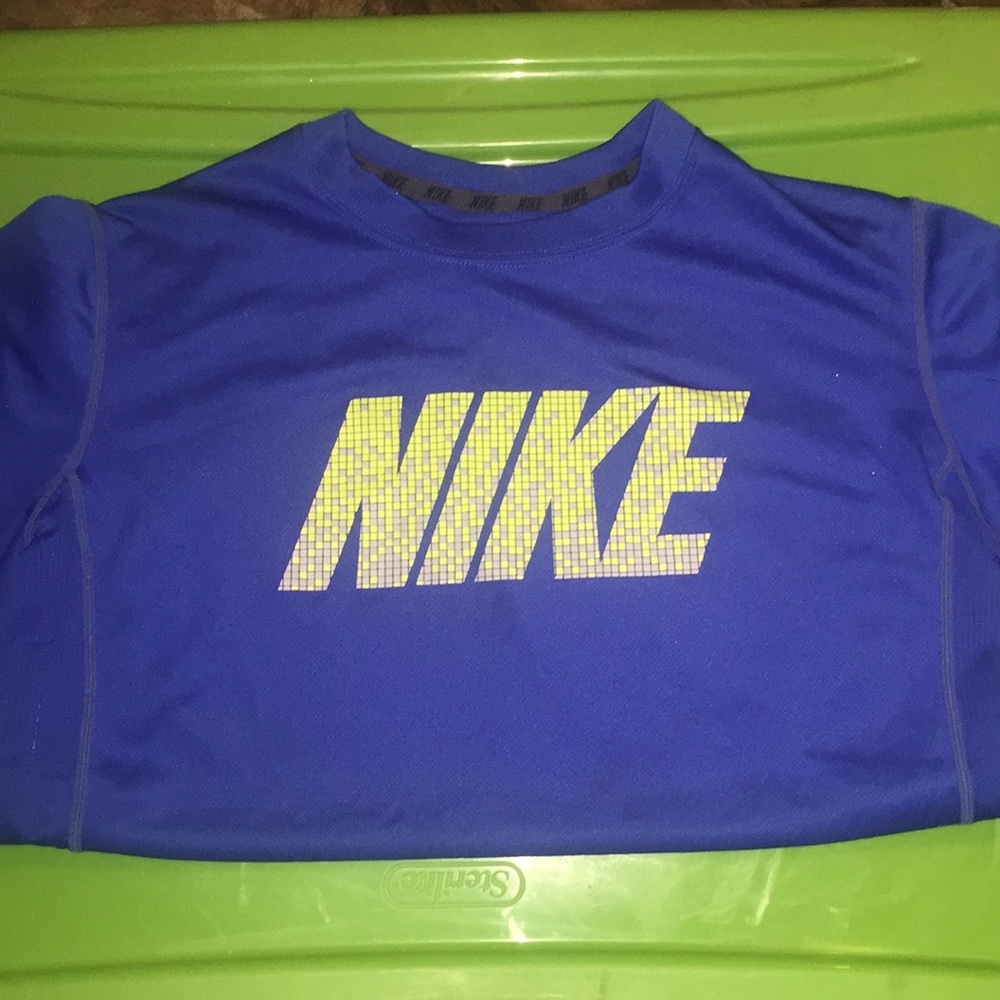 Nike shirt